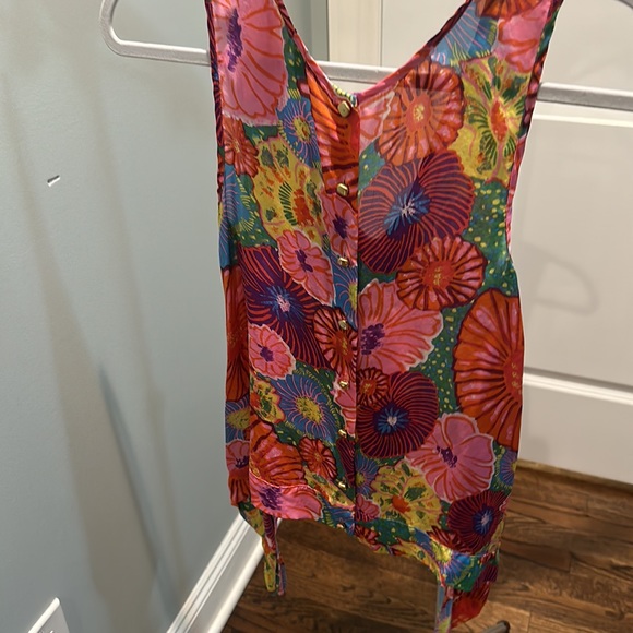 Leifsdottir, Floral print trapeze tank, 100% silk. Size 2 - Picture 2 of 8